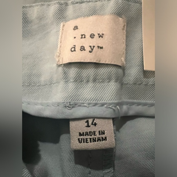 B10 NWT a .new day Women’s Pants in Light Blue Size 14. - Picture 7 of 12